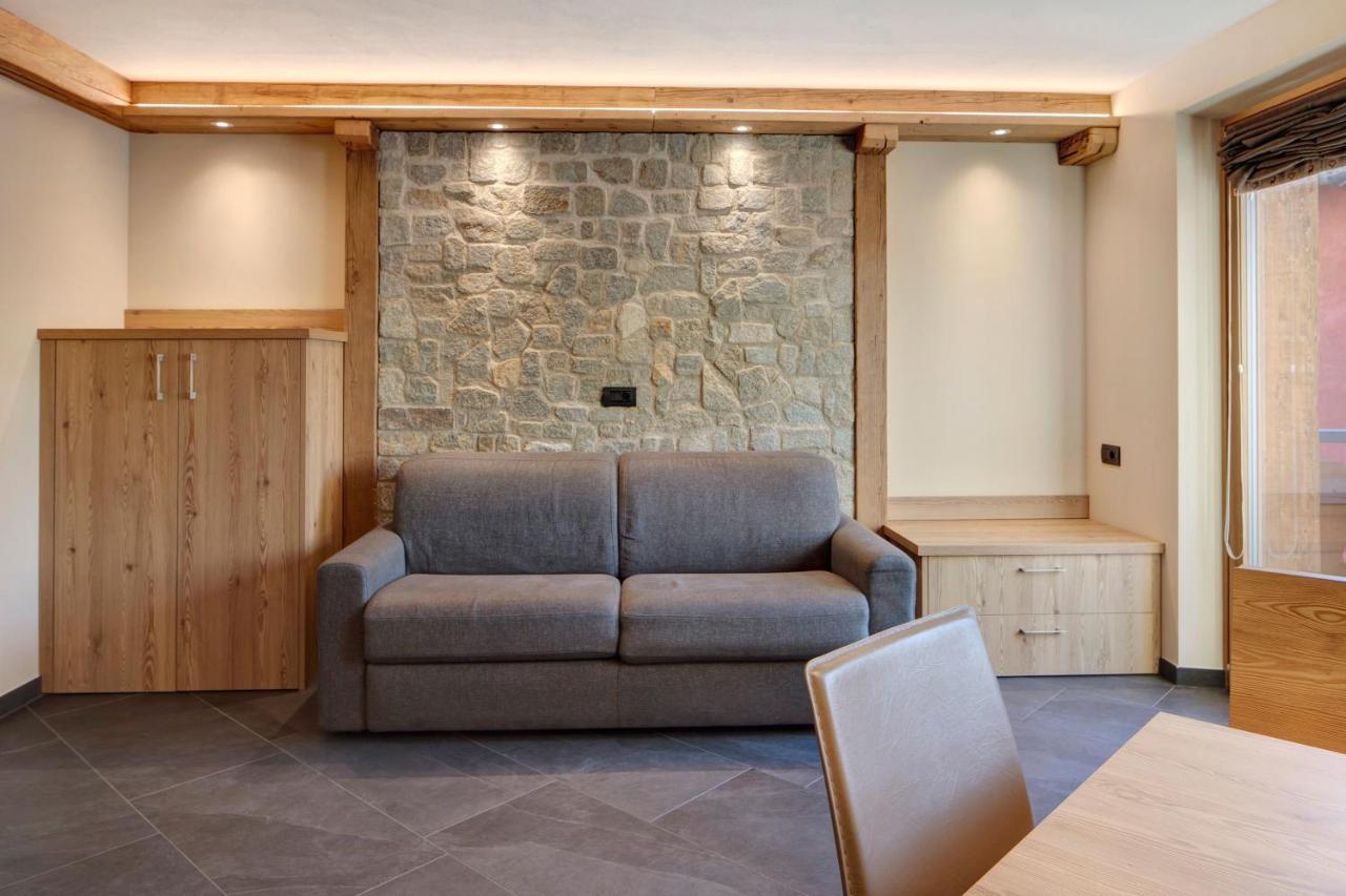 Rasia Residence Relax Stone Livigno Exterior photo